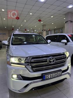 تويوتا لاندكروزر